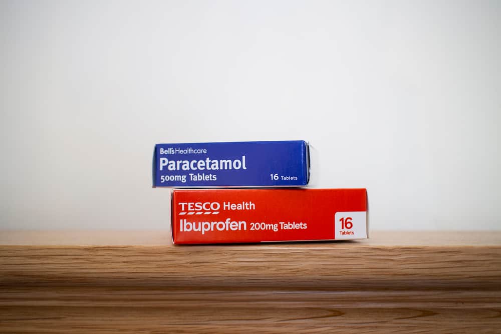 Tak Sama, Ini Perbedaan Obat Ibuprofen dan Paracetamol yang Perlu Kamu