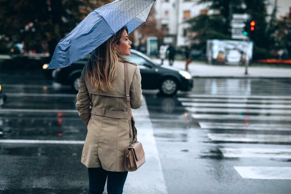 7 Tips Tetap Sehat dan Bugar Selama Musim Hujan – Good Doctor | Tips